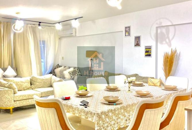 77058102 - Property Main Image