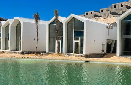 Chalet - 1 Bedroom - 2 Bathrooms for sale in Fouka Bay - Ras Al Hekma - North Coast