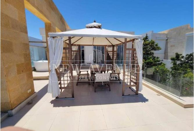 98832602 - Property Image 3