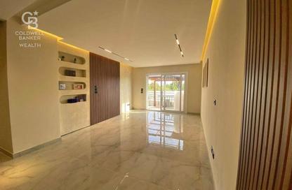 Apartment - 3 Bedrooms - 3 Bathrooms for sale in Hyde Park - New Cairo City - Cairo