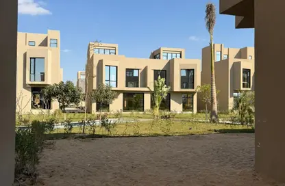 Townhouse - 3 Bedrooms - 4 Bathrooms for sale in Lugar - New Zayed City - Sheikh Zayed City - Giza