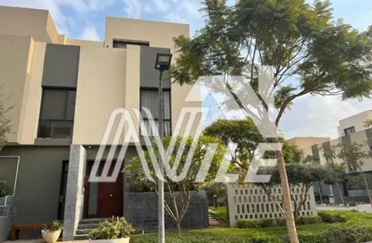 تاون هاوس - 3 غرف نوم - 3 حمامات للبيع في كمبوند البروج - كمبوندات الشروق - مدينة الشروق - القاهرة