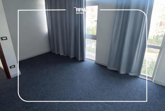105169422 - Property Image 3