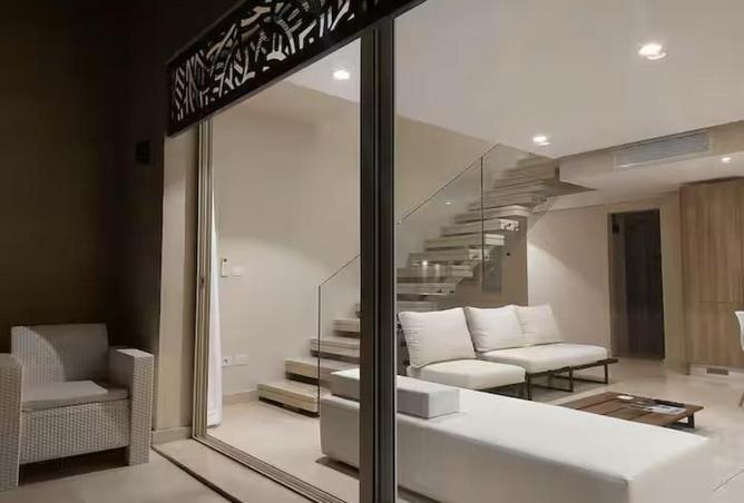 8604033 - Property Image 2