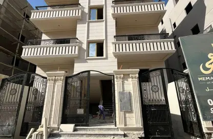 شقة - 2 غرف نوم - 1 حمام للبيع في شارع النوادي - حدائق اكتوبر - مدينة 6 أكتوبر - الجيزة