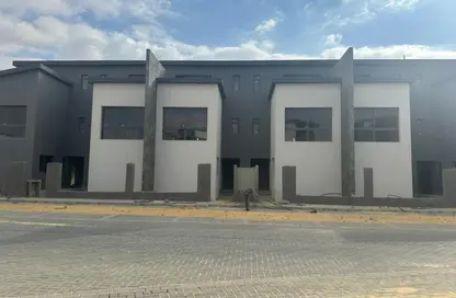 Townhouse - 4 Bedrooms - 4 Bathrooms for sale in Creek Town - The 1st Settlement - New Cairo City - Cairo