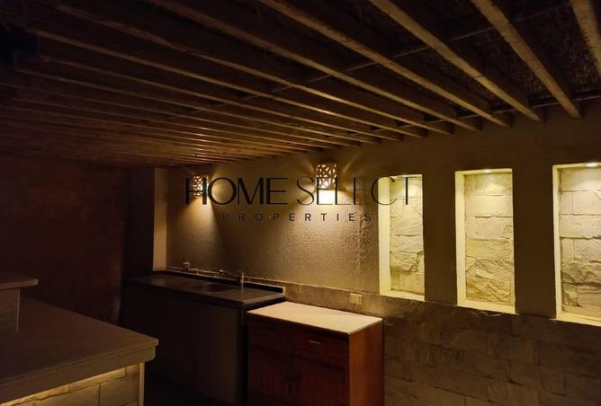 53978000 - Property Image 2