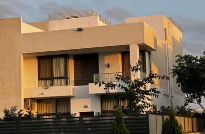 Townhouse - 4 Bedrooms - 4 Bathrooms for sale in Lake West - Sheikh Zayed Compounds - Sheikh Zayed City - Giza Townhouse - 4 Bedrooms - 4 Bathrooms for sale in Lake West - Sheikh Zayed Compounds - Sheikh Zayed City - Giza