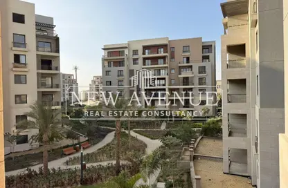 Apartment - 3 Bedrooms - 3 Bathrooms for sale in District 5 - 5th Settlement Compounds - The 5th Settlement - New Cairo City - Cairo