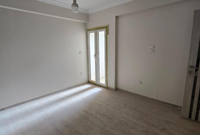101786863 - Property Image 3
