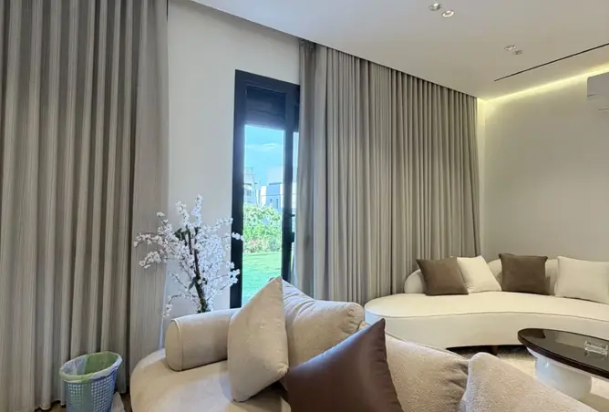 117273308 - Property Image 2