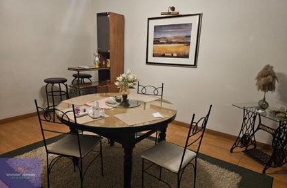 Apartment - 2 Bedrooms - 1 Bathroom for rent in Garden City St. - Garden City - Cairo