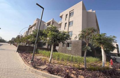 Apartment - 2 Bedrooms - 2 Bathrooms for sale in The Water Way - North Investors Area - New Cairo City - Cairo