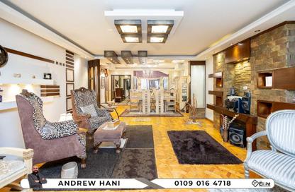 Apartment - 3 Bedrooms - 1 Bathroom for sale in Abo Qir St - Laurent - Hay Sharq - Alexandria
