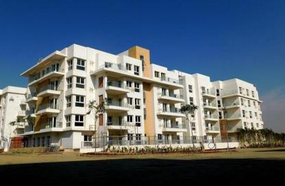 Apartment - 3 Bedrooms - 3 Bathrooms for sale in October Plaza - 6 October Compounds - 6 October City - Giza