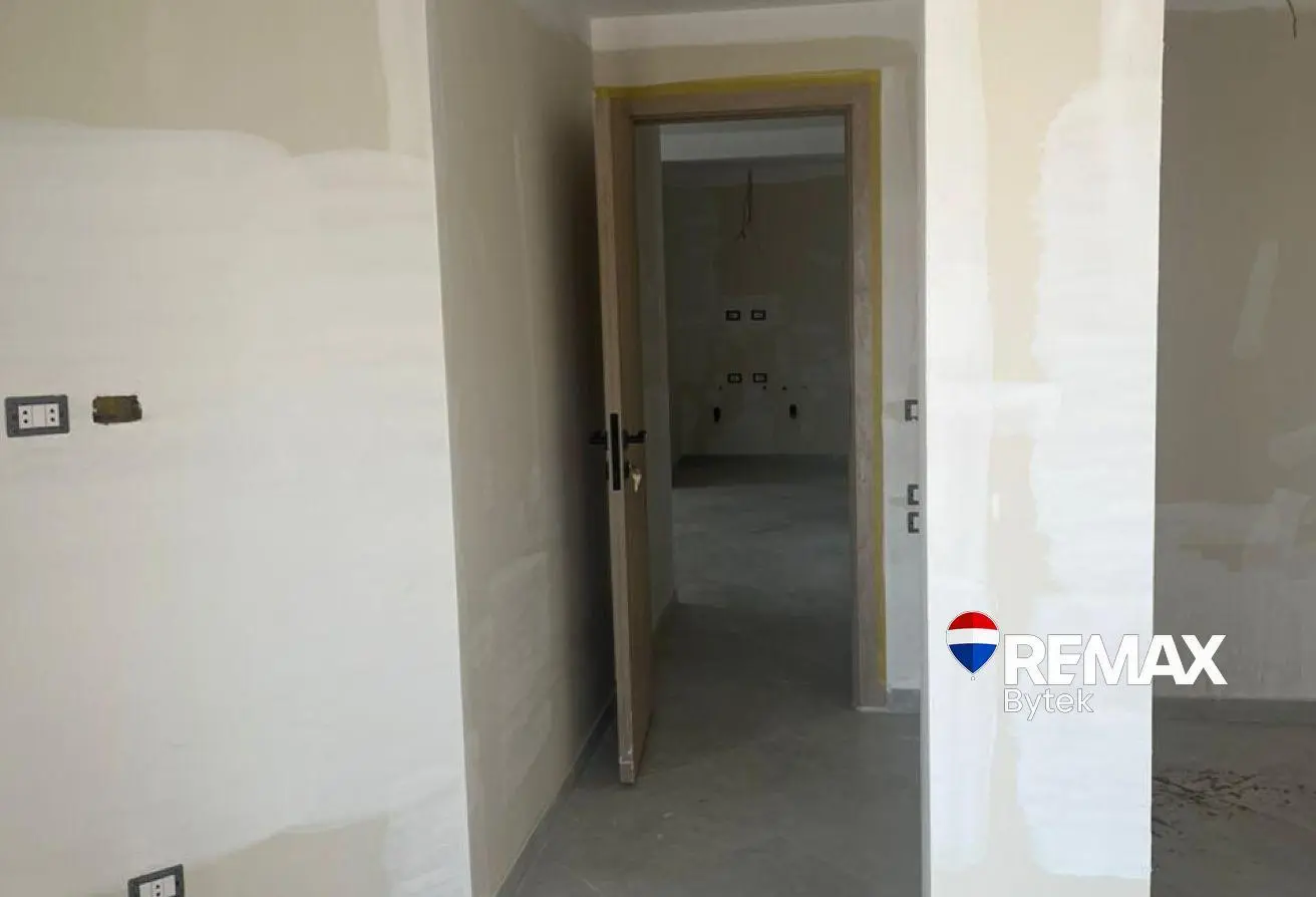 83139363 - Property Main Image