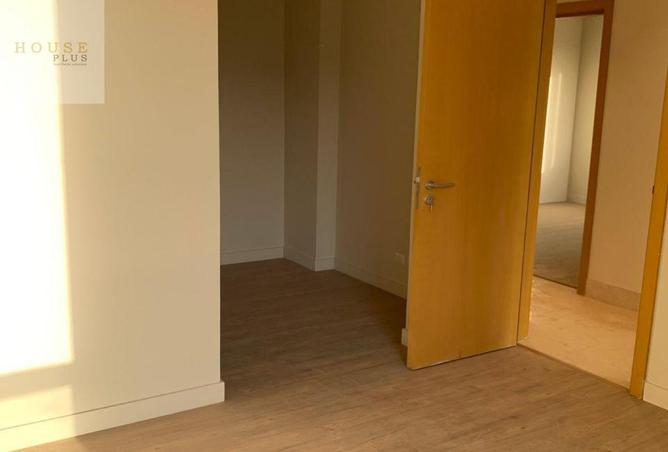 52453820 - Property Image 2