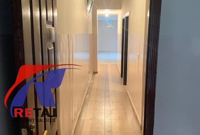 74027677 - Property Image 3