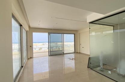 شاليه - 2 غرف نوم - 2 حمامات للبيع في دايركشن وايت - راس الحكمة - الساحل الشمالي