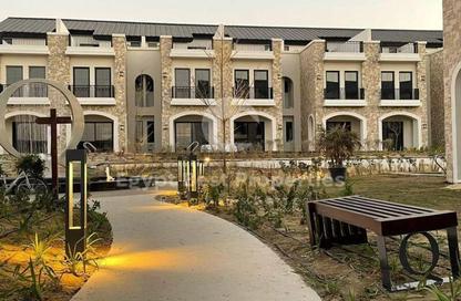Villa - 5 Bedrooms - 6 Bathrooms for sale in Celesta Hills - Uptown Cairo - Mokattam - Cairo