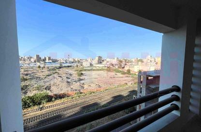 شقة - 3 غرف نوم - 2 حمامات للبيع في سموحة - حي شرق - الاسكندرية