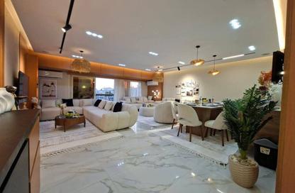 Apartment - 3 - 3 for sale in Etapa - Sheikh Zayed Compounds - Sheikh Zayed City - Giza