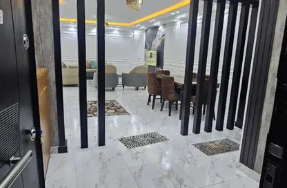 شقة - 3 غرف نوم - 3 حمامات للايجار في شارع البطل احمد عبد العزيز - المهندسين - الجيزة