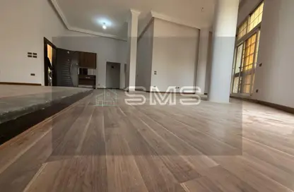 Apartment - 3 Bedrooms - 3 Bathrooms for rent in Doctor Yassin Abdel Ghaffar St. - Area C - Ganoob El Acadimia - New Cairo City - Cairo