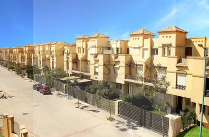 شقة - 3 غرف نوم - 2 حمامات للبيع في جاردن جيت - أشجار سيتي - طريق الواحات - مدينة 6 أكتوبر - الجيزة