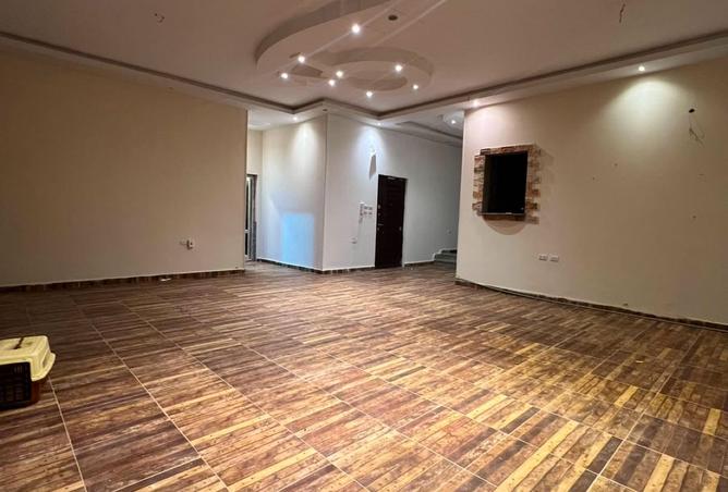 99802356 - Property Main Image