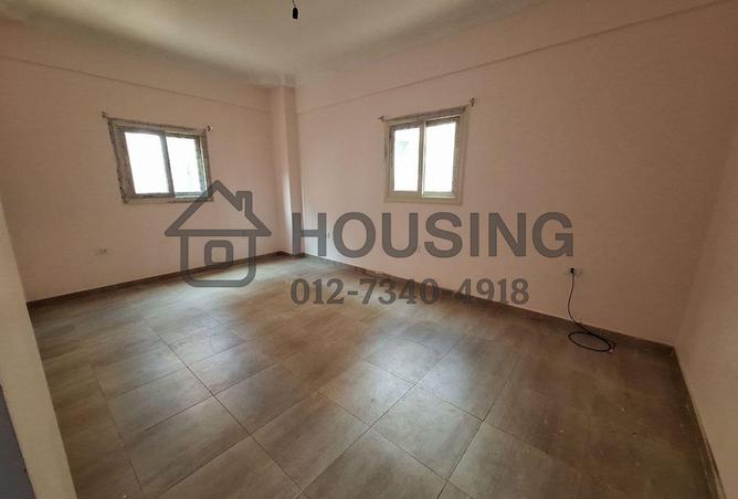 8587033 - Property Image 3