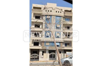 Whole Building - 7+ Bedrooms - 7+ Bathrooms for sale in V90 - North Teseen St. - The 5th Settlement - New Cairo City - Cairo