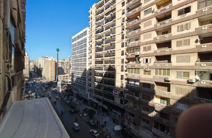 شقة - 3 غرف نوم - 2 حمامات للبيع في ميامي - حي اول المنتزة - الاسكندرية