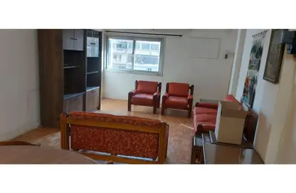 شقة - 3 غرف نوم - 1 حمام للايجار في شارع صلاح سالم - روكسي - مصر الجديدة - القاهرة شقة - 3 غرف نوم - 1 حمام للايجار في شارع صلاح سالم - روكسي - مصر الجديدة - القاهرة