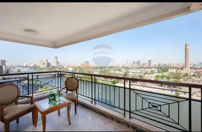 شقة - 4 غرف نوم - 4 حمامات للايجار في شارع كورنيش النيل - العجوزة - الجيزة