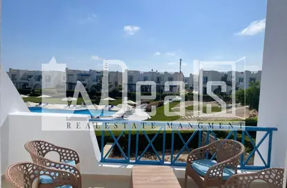 Chalet - 3 Bedrooms - 2 Bathrooms for sale in Mountain View - Ras Al Hekma - North Coast