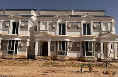 Townhouse - 4 Bedrooms - 4 Bathrooms for sale in Mountain View Chill Out Park - Northern Expansions - 6 October City - Giza