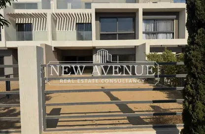 Townhouse - 4 Bedrooms - 3 Bathrooms for sale in Moon Residences - Fifth Square - The 5th Settlement - New Cairo City - Cairo