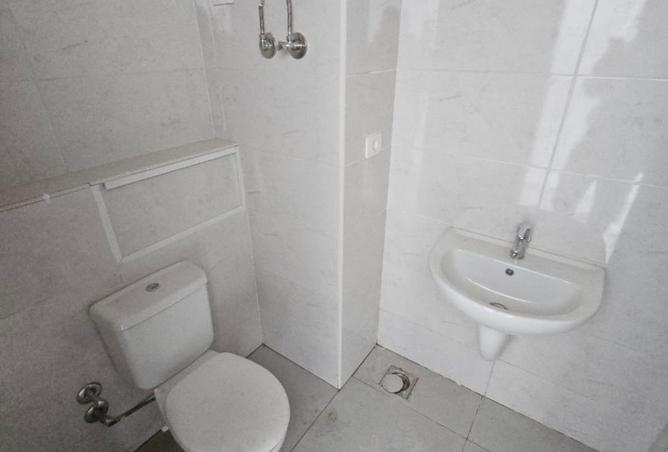 100080566 - Property Image 3