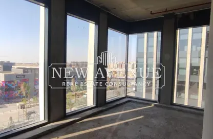 Office Space - 5 Bedrooms - 3 Bathrooms for sale in Eastown - 5th Settlement Compounds - The 5th Settlement - New Cairo City - Cairo