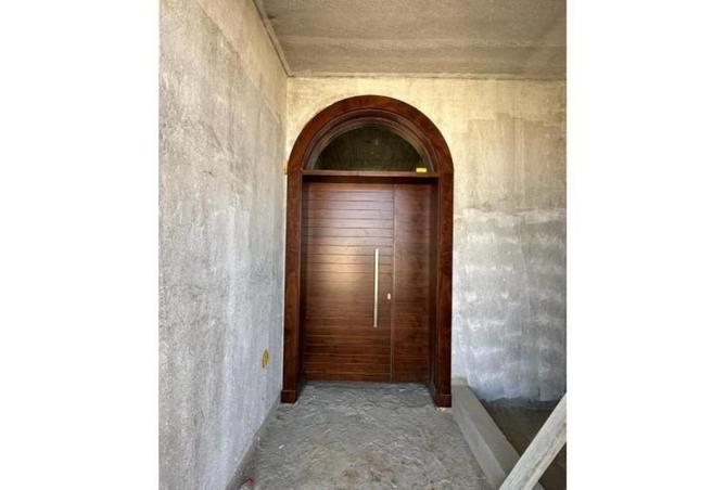 61441220 - Property Main Image