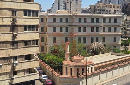 Apartment - 3 Bedrooms - 2 Bathrooms for sale in Mokhtar Abd Al Raheem Khallaf St. - Saba Basha - Hay Sharq - Alexandria