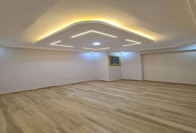 83987958 - Property Image 2