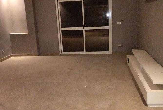 92687424 - Property Main Image