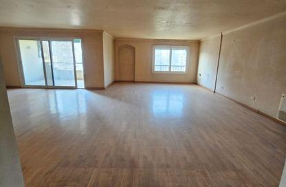 Apartment - 3 Bedrooms - 3 Bathrooms for sale in Aswan Square - Al Agouza - Giza