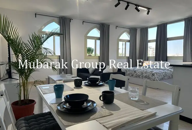 98831997 - Property Image 3