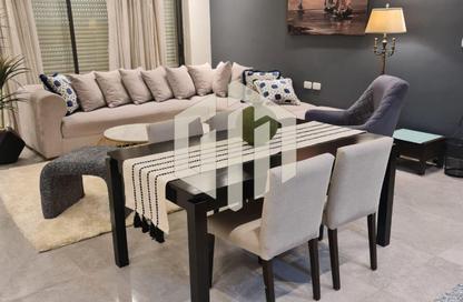 Apartment - 2 Bedrooms - 2 Bathrooms for sale in Lake View Residence - 5th Settlement Compounds - The 5th Settlement - New Cairo City - Cairo