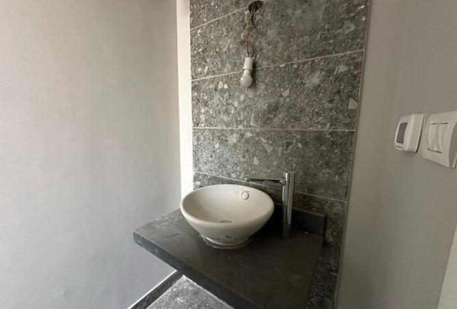 52724028 - Property Main Image