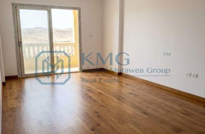 Apartment - 3 - 2 for rent in Greens - Hyde Park - New Cairo City - Cairo