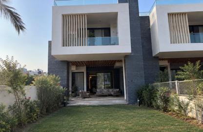 تاون هاوس - 6 - 6 للبيع في جولز - طريق مصر اسكندرية الصحراوي - مدينة 6 أكتوبر - الجيزة